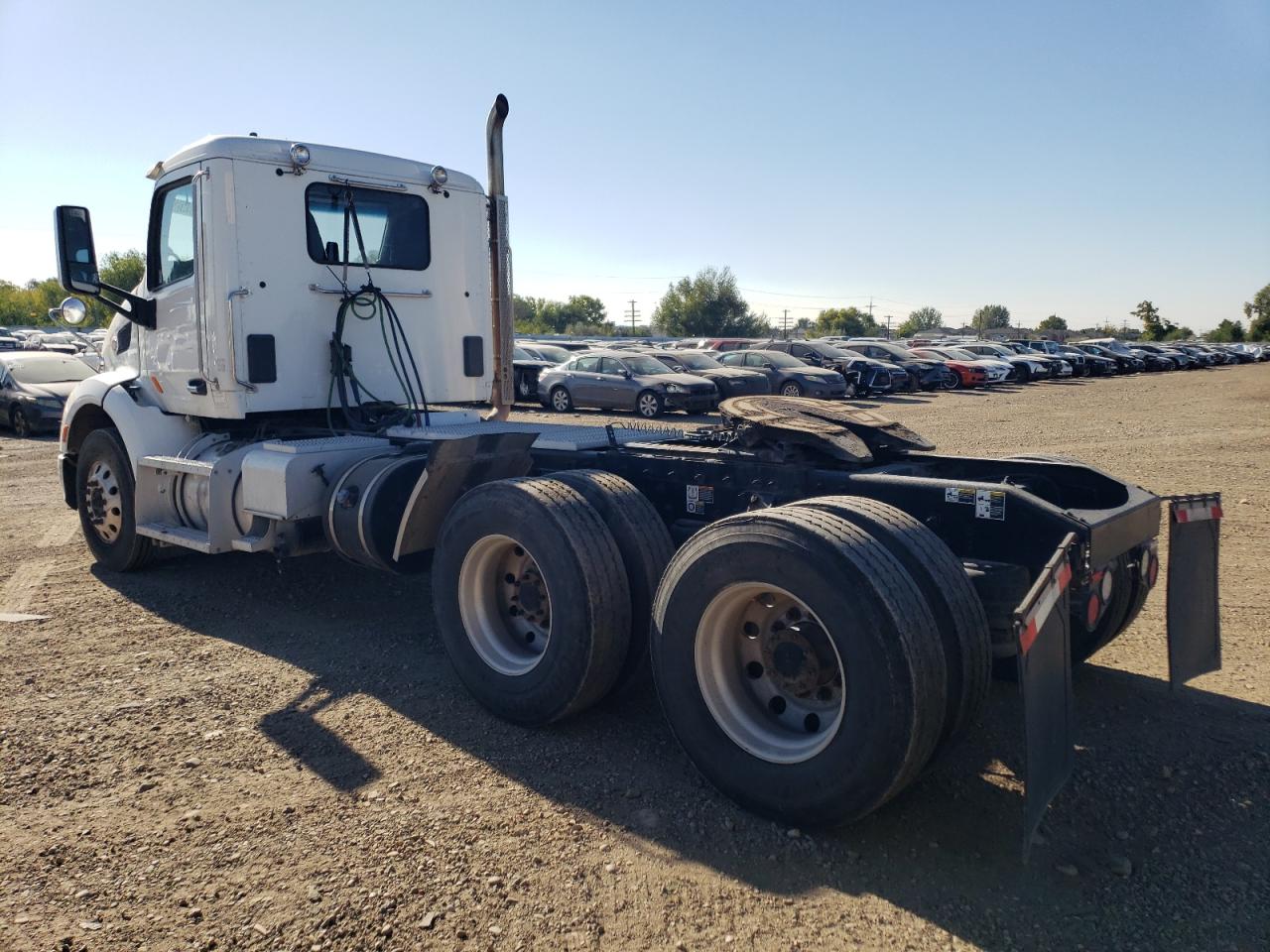 2018 PETERBILT All models VIN 1XPBDP9X2JD481223 photo 3