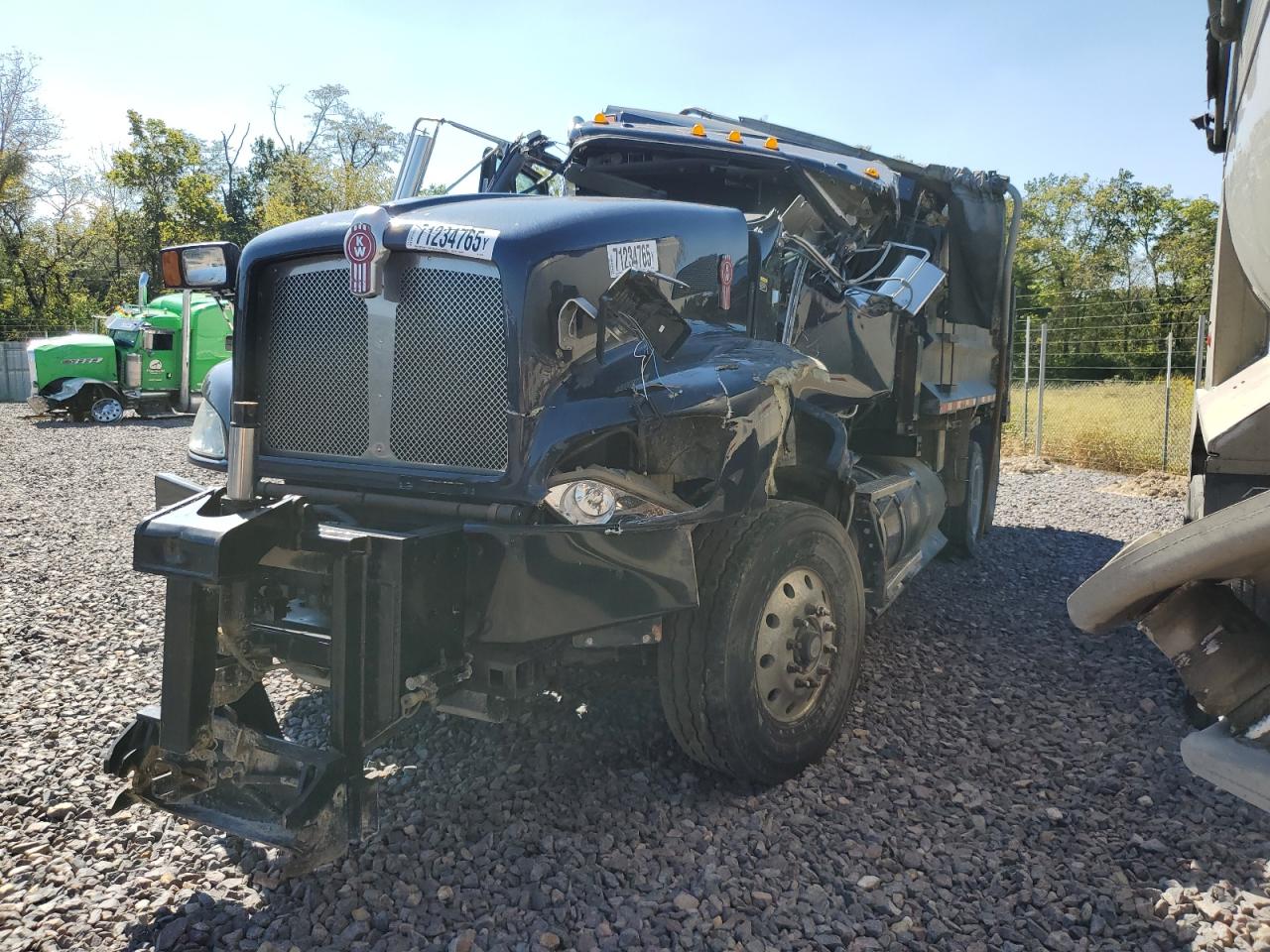 2015 KENWORTH All models VIN 1NKBL29X2FJ461665 photo 2
