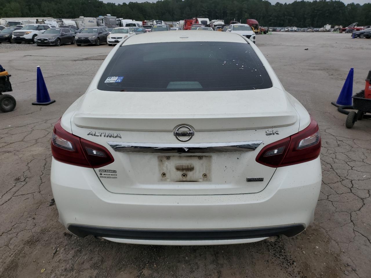 2018 NISS Altima VIN 1N4AL3AP8JC146256 photo 6