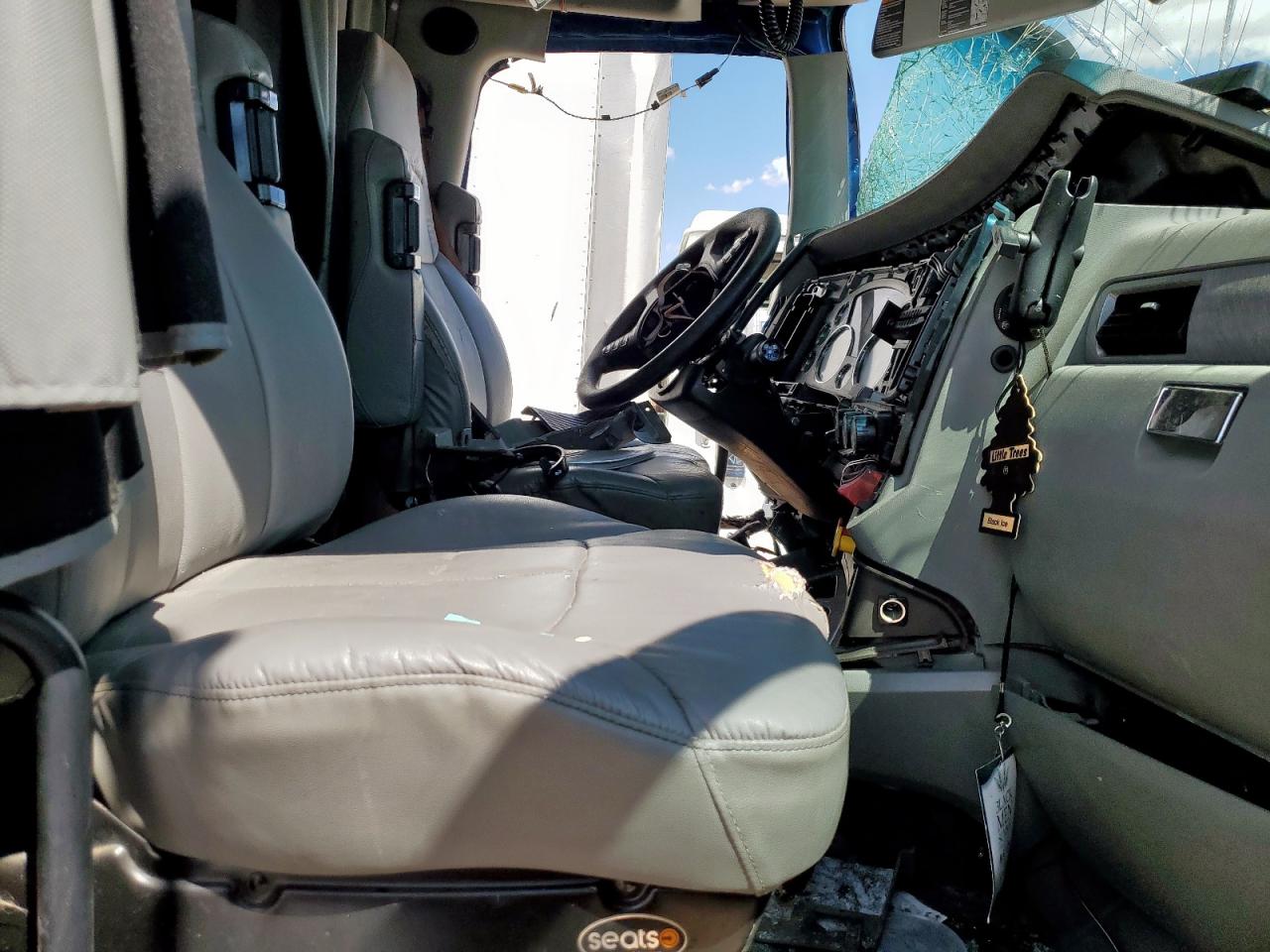 2018 KENWORTH All other VIN 1XKYD49X6JJ206230 photo 5