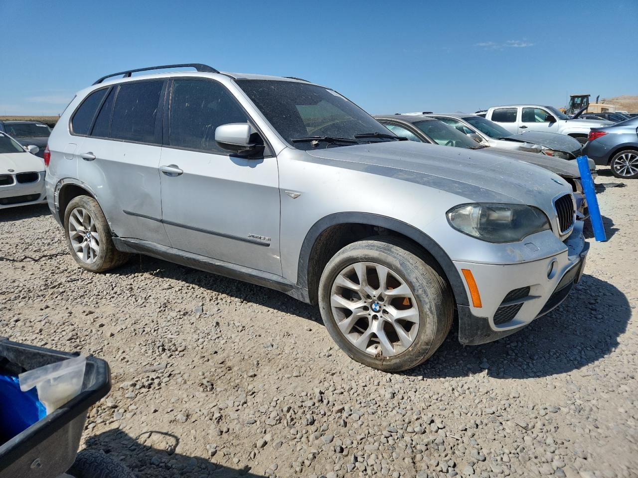 2011 BMW X5 VIN 5UXZV4C54BL412820 photo 4