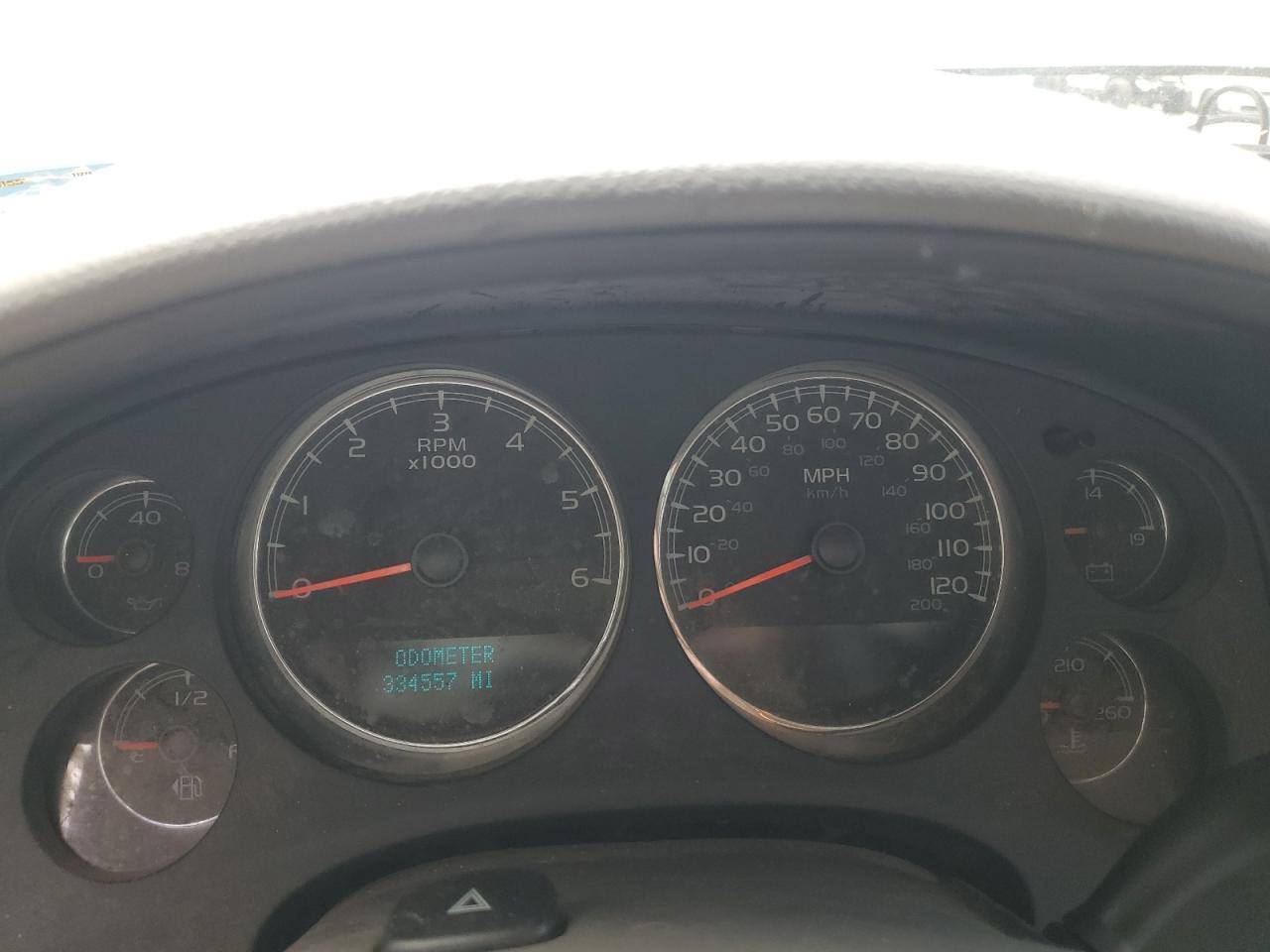 2009 GMC Yukon VIN 1GKEC333X9R202684 photo 9