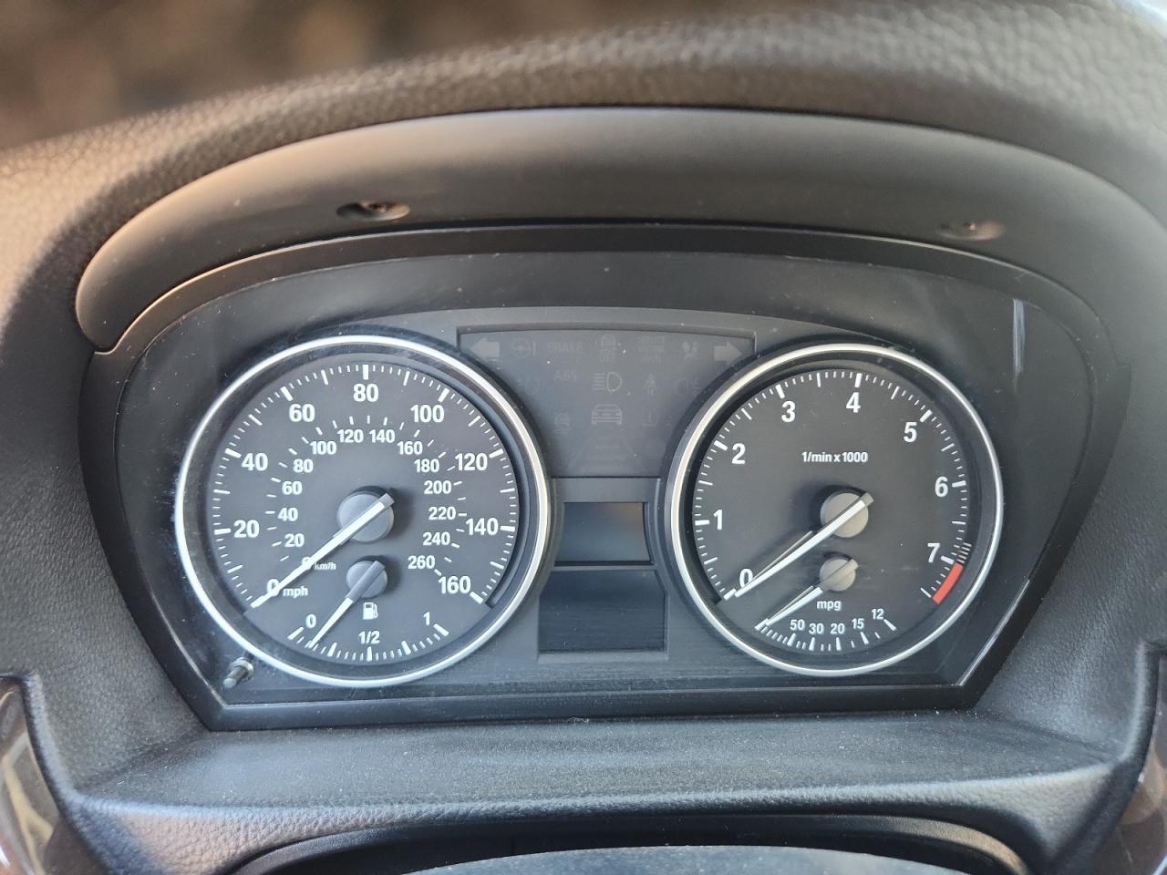 2011 BMW 3 series VIN WBAPK5G50BNN26381 photo 9