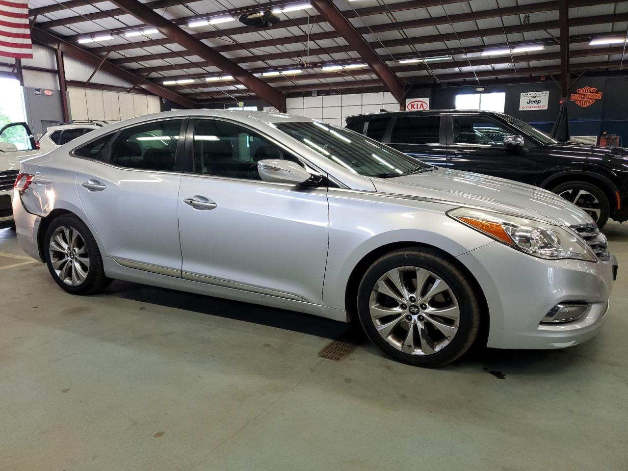 2012 HYUNDAI Azera VIN KMHFG4JGXCA125557 photo 4
