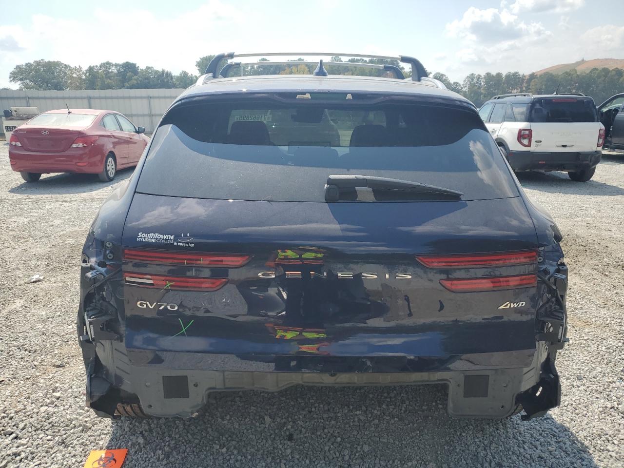 2025 Genesis Gv70 base VIN 5NMMADTB8SH034368 photo 6