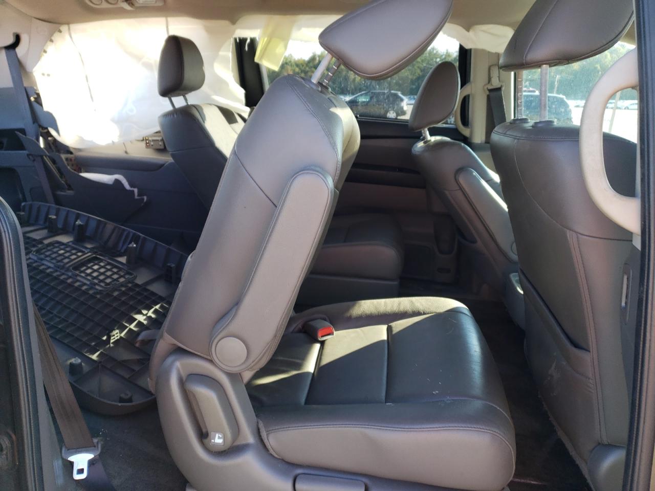 2015 HONDA Odyssey VIN 5FNRL5H98FB126793 photo 11