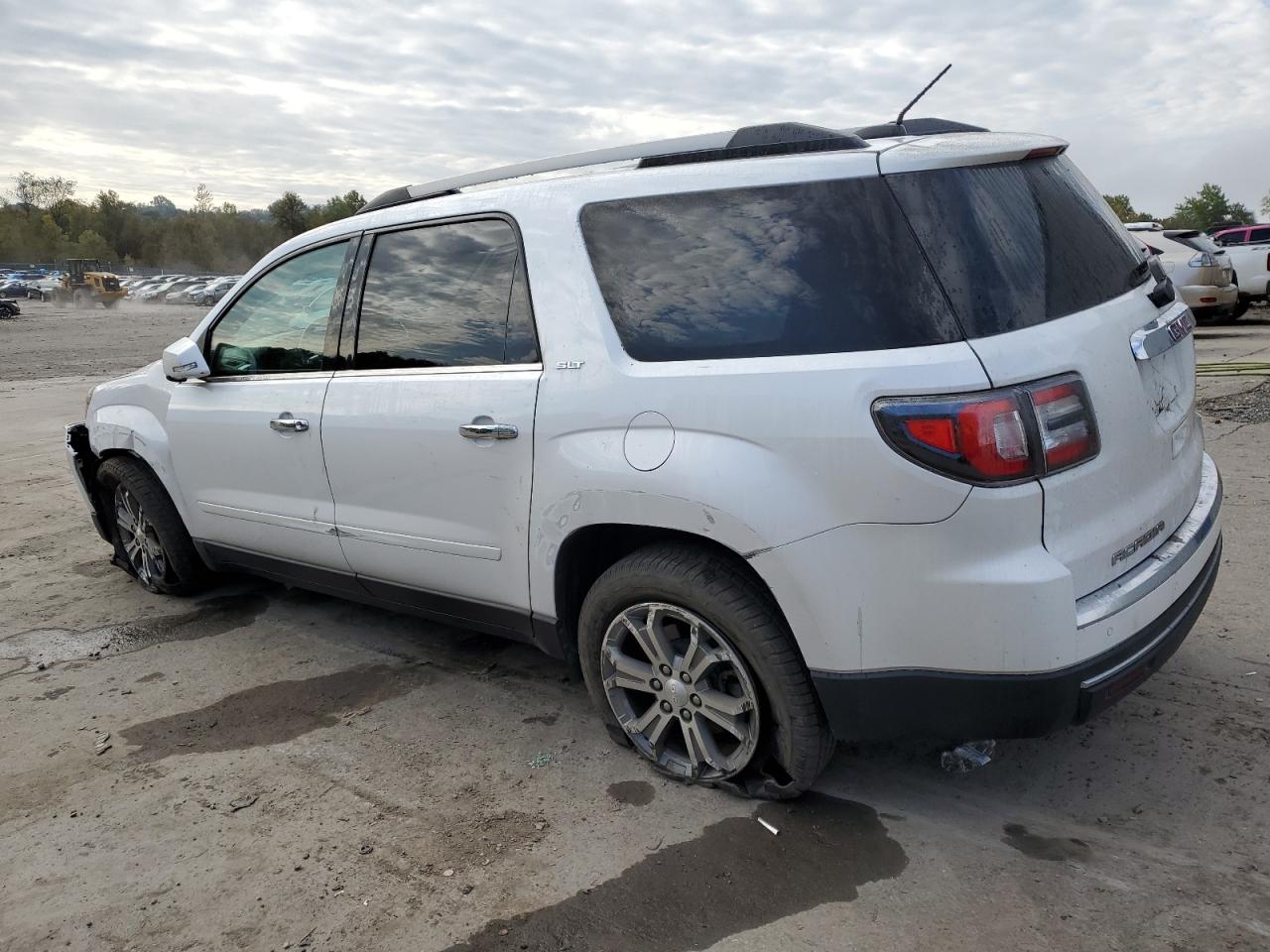 2016 GMC Acadia VIN 1GKKRRKD4GJ345169 photo 2