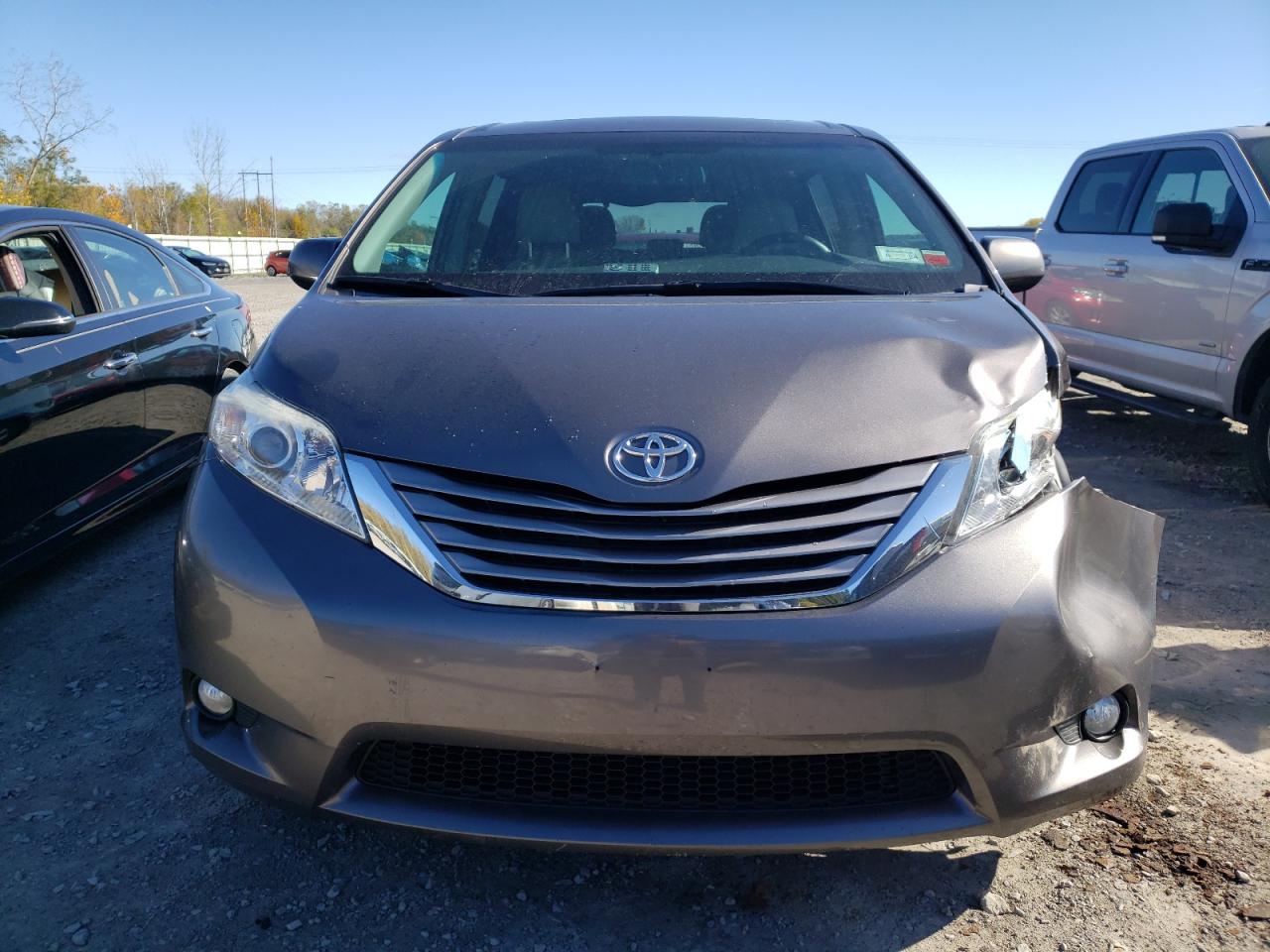 2015 TOYOTA Sienna xle VIN 5TDDK3DC0FS116970 photo 5
