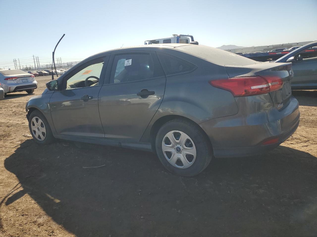 2017 FORD Focus VIN 1FADP3E21HL348379 photo 2
