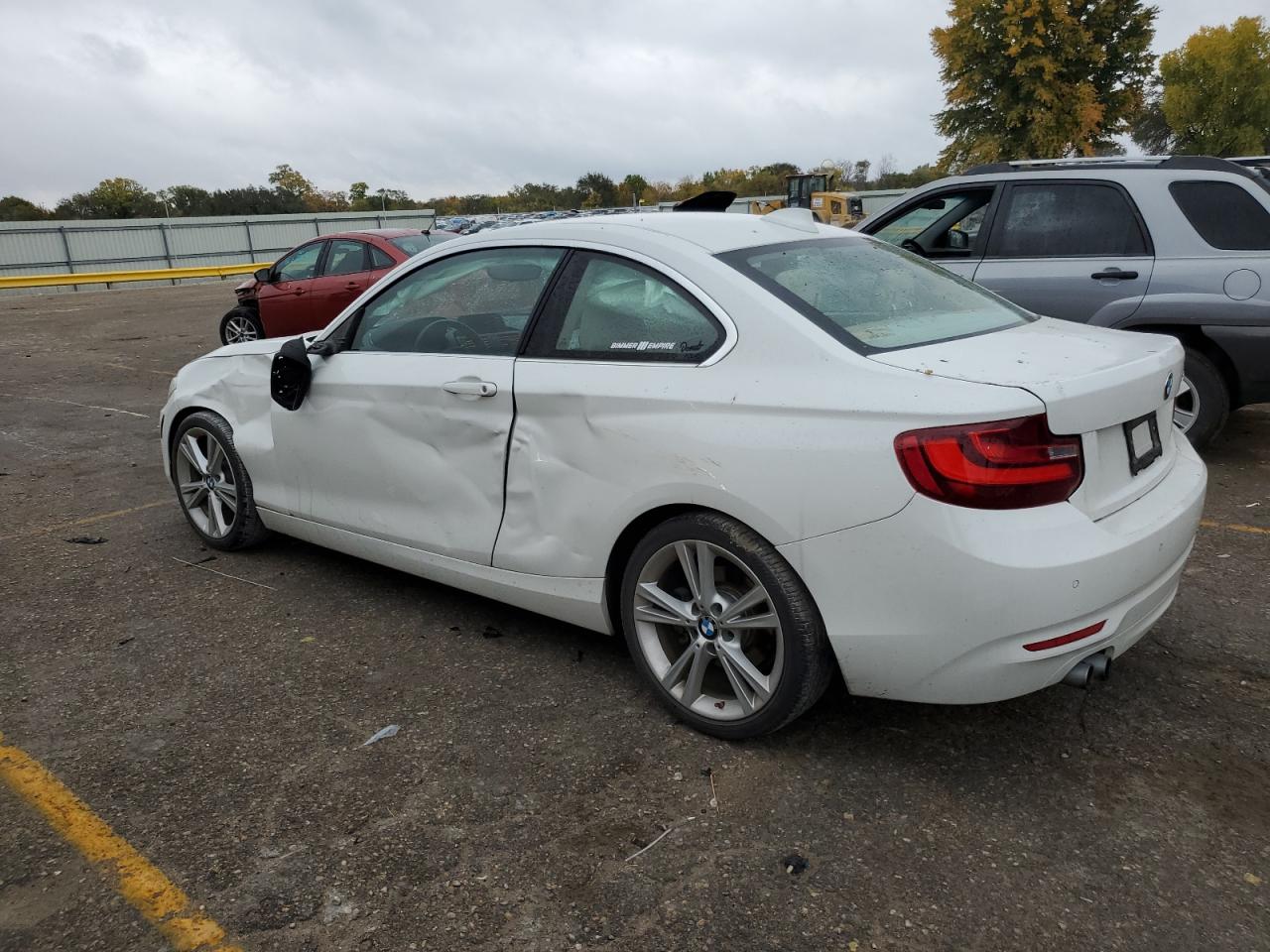 2014 BMW 2 series VIN WBA1F5C50EV255777 photo 2