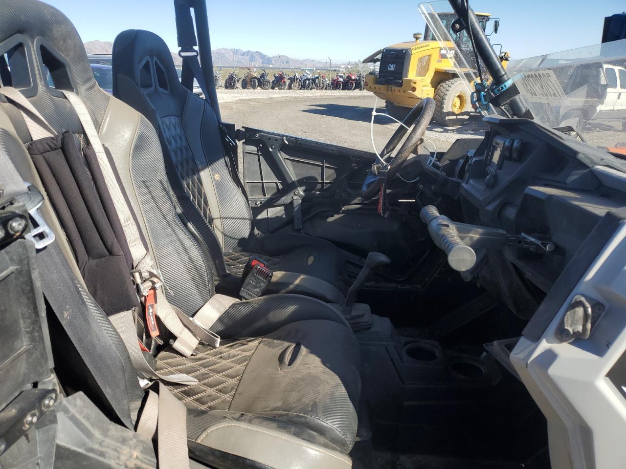 2018 POLARIS Rzr VIN 3NSVFE928JF412318 photo 5