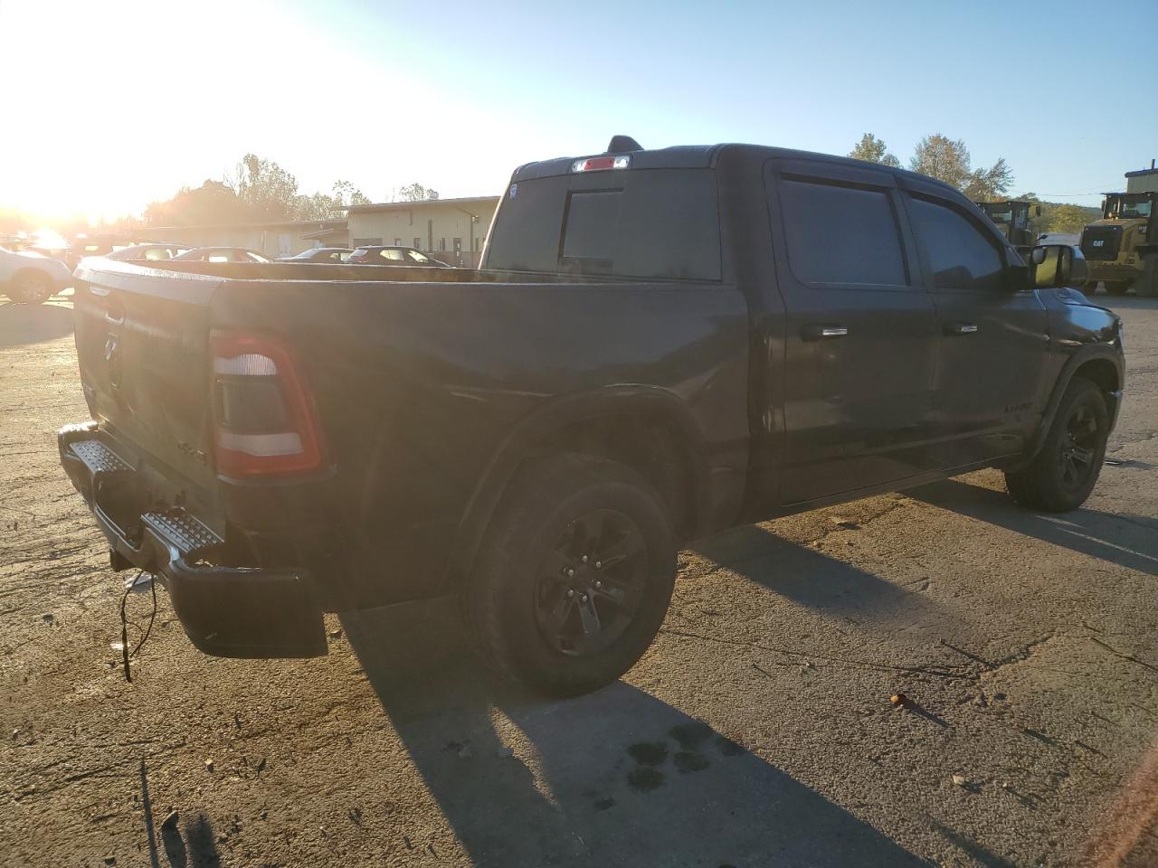 2021 RAM 1500 VIN 1C6SRFJT7MN626946 photo 3