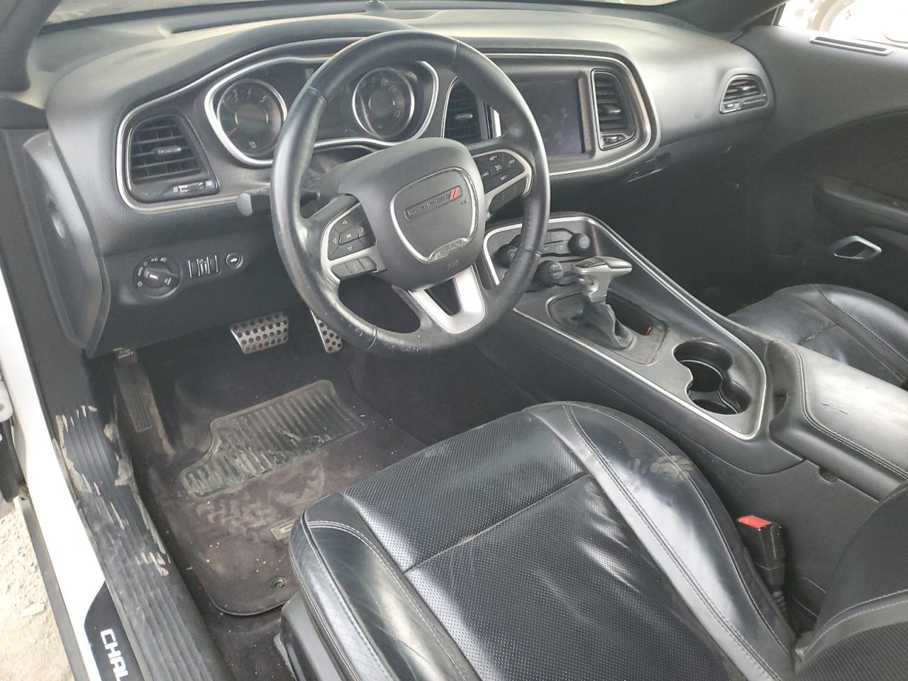 2017 Dodge Challenger VIN 2C3CDZBT2HH513193 photo 8