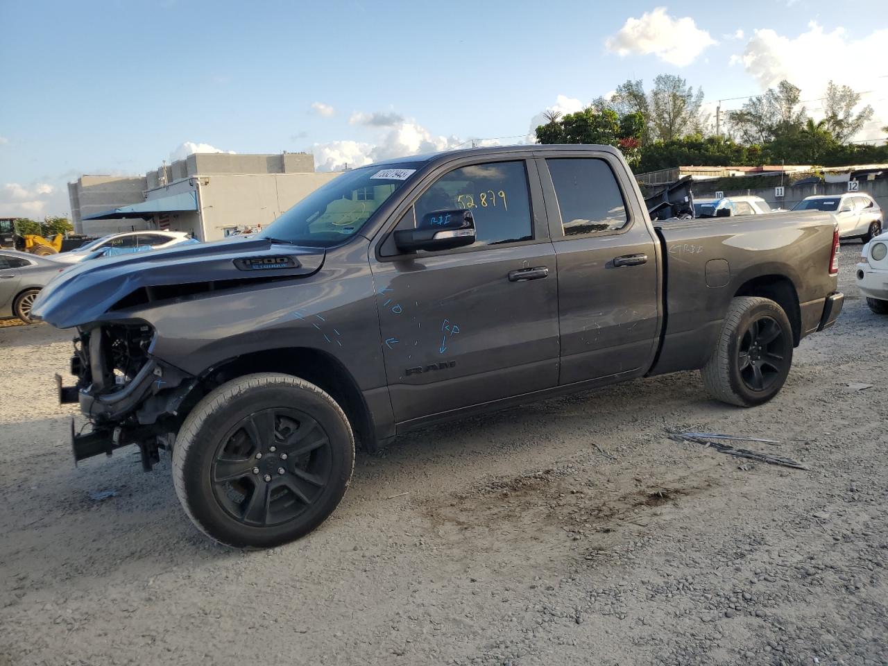 2021 Ram 1500 VIN 1C6RREBG0MN748879 photo 1