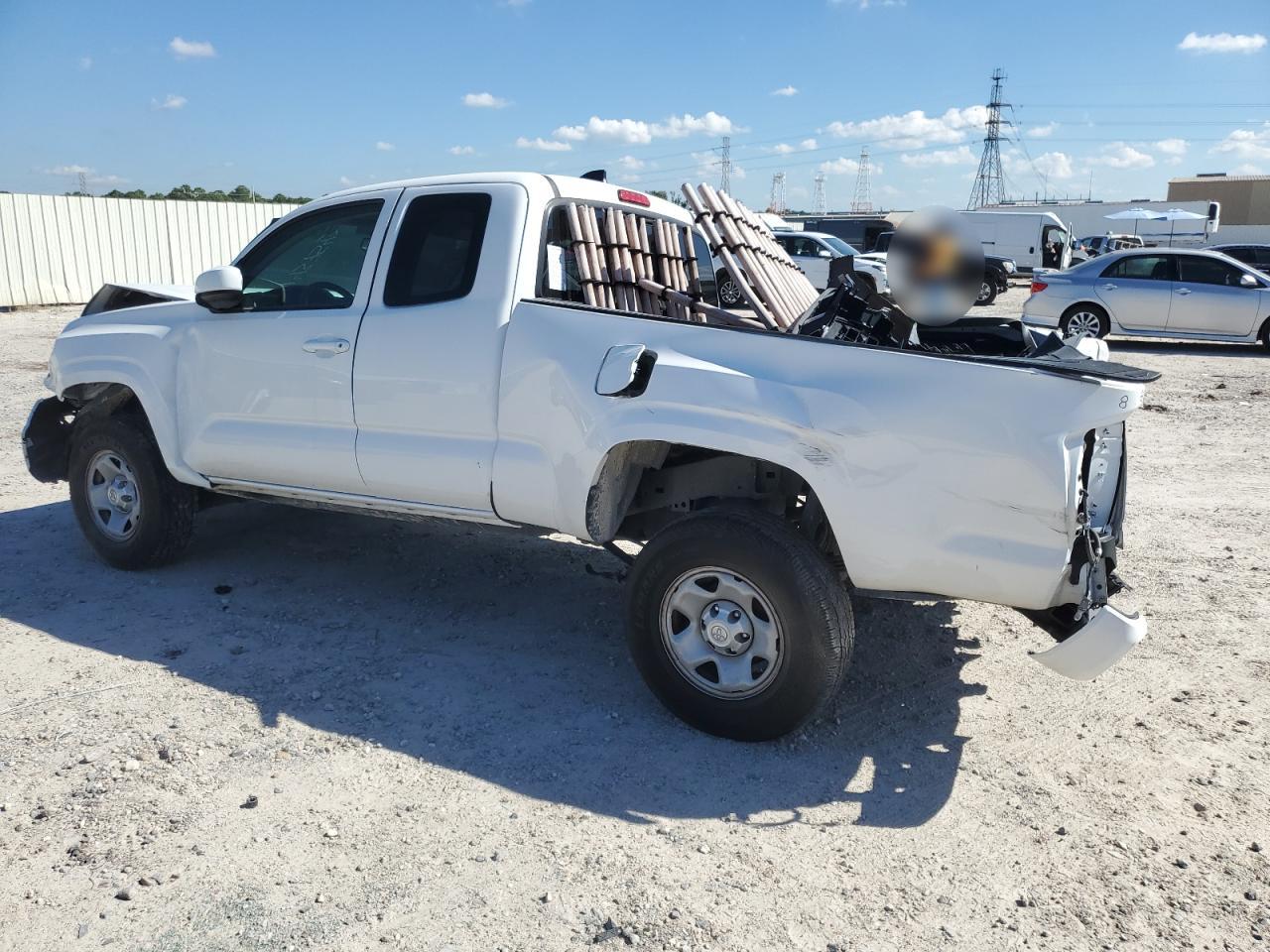 2022 TOYOTA Tacoma VIN 3TYRZ5CN4NT023243 photo 2