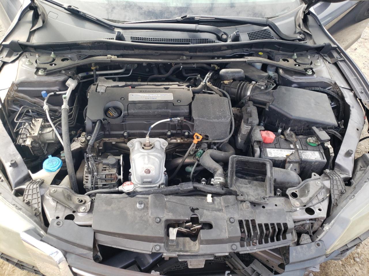 2015 Honda Accord VIN 1HGCR2E54FA009064 photo 11