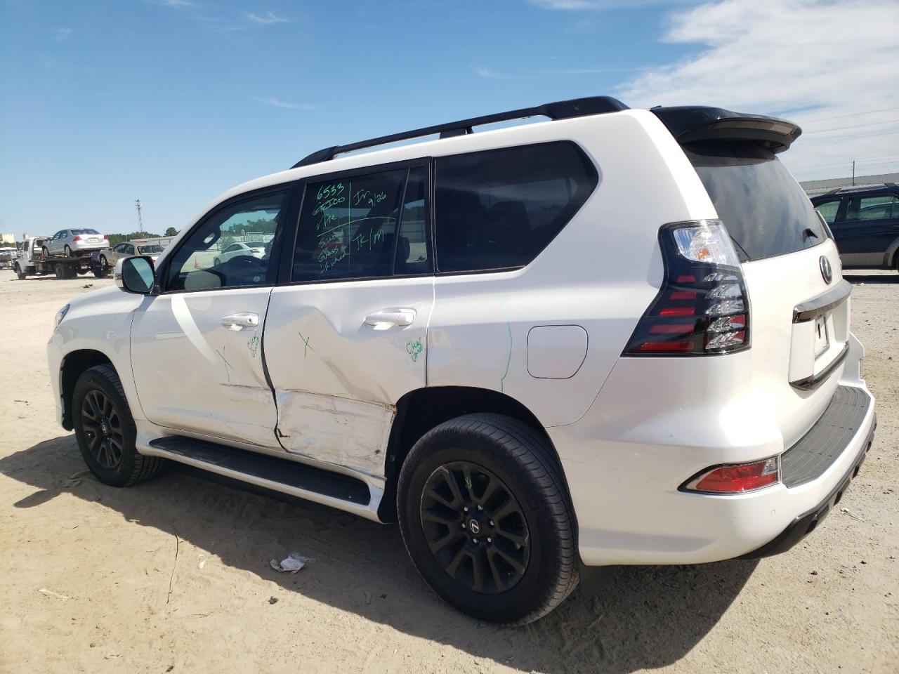 2023 LEXUS Gx VIN JTJSM7BX9P5344274 photo 2