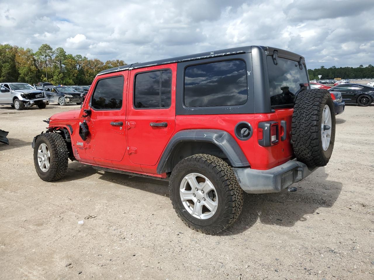 2019 JEEP Wrangler / VIN 1C4HJXDN4KW591626 photo 2