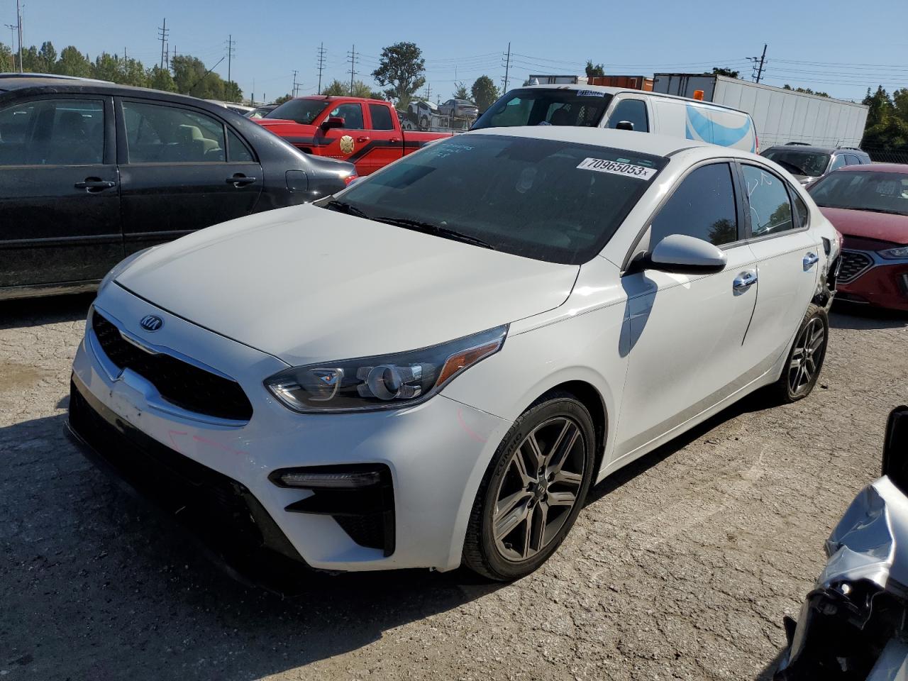 2019 KIA Forte VIN 3KPF34AD8KE033994 photo 1