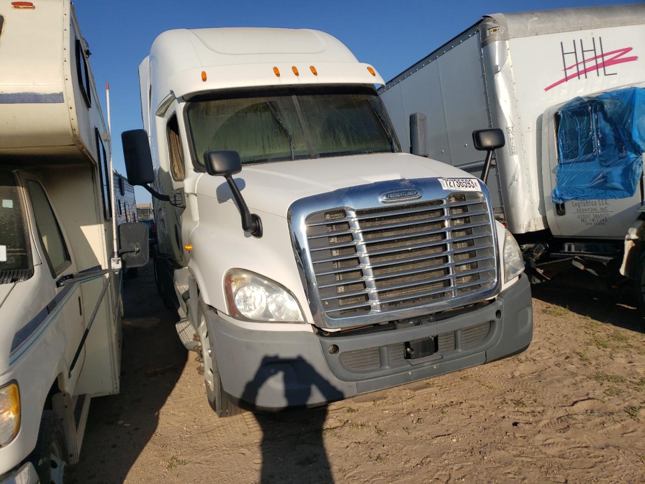 2014 FREIGHTLINER All other VIN 3AKJGLD55ESFK3575 photo 1