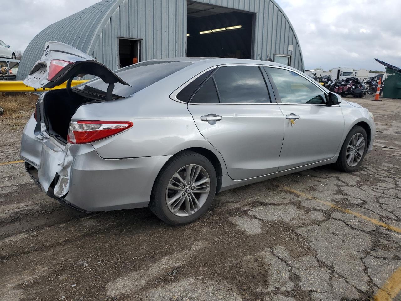 2015 TOYOTA Camry VIN 4T1BF1FK8FU949623 photo 3