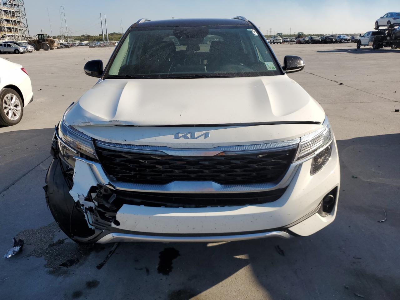 2023 KIA Seltos VIN KNDEU2AA5P7359830 photo 5