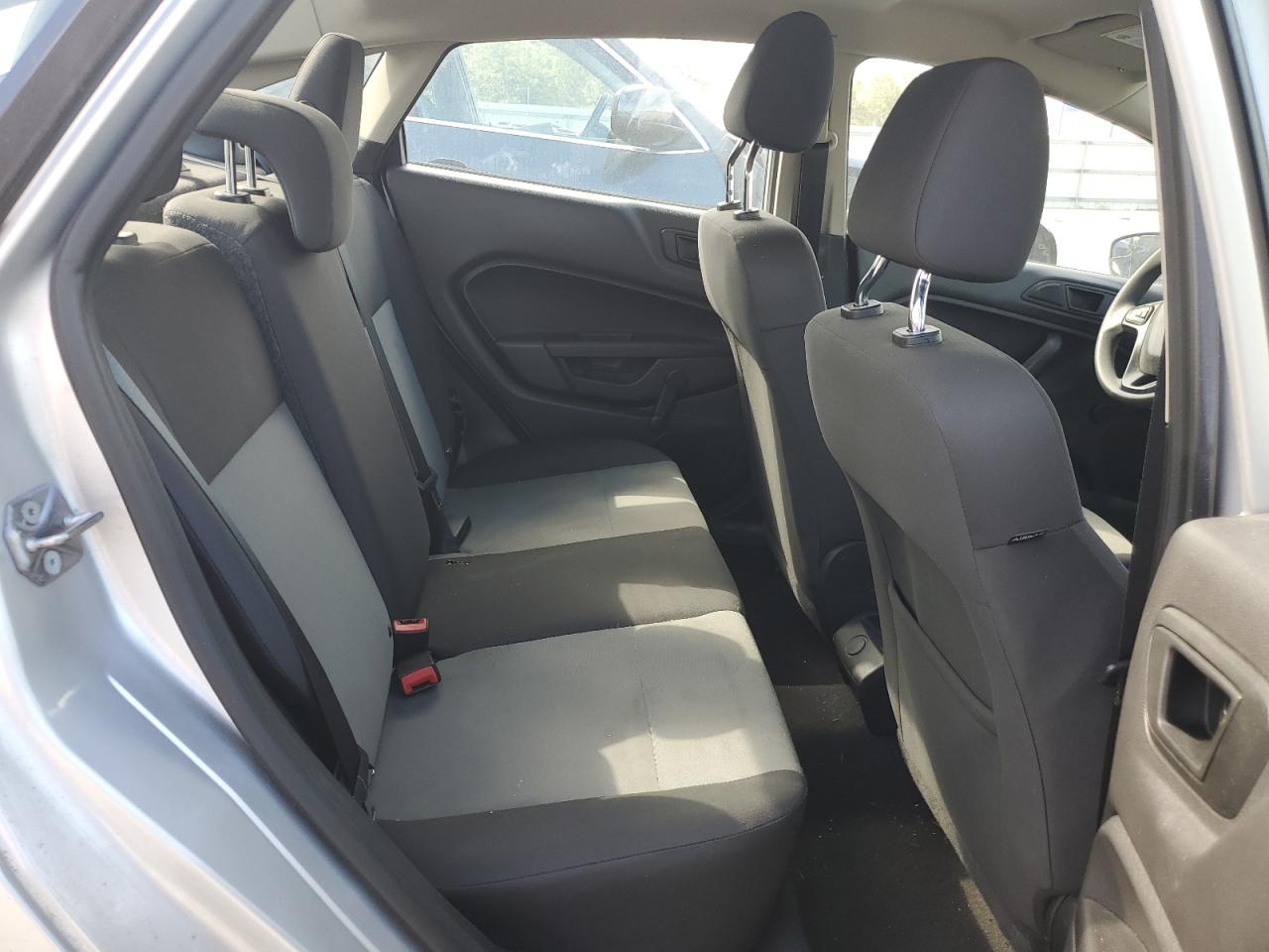 2018 FORD Fiesta VIN 3FADP4AJ0JM143580 photo 11