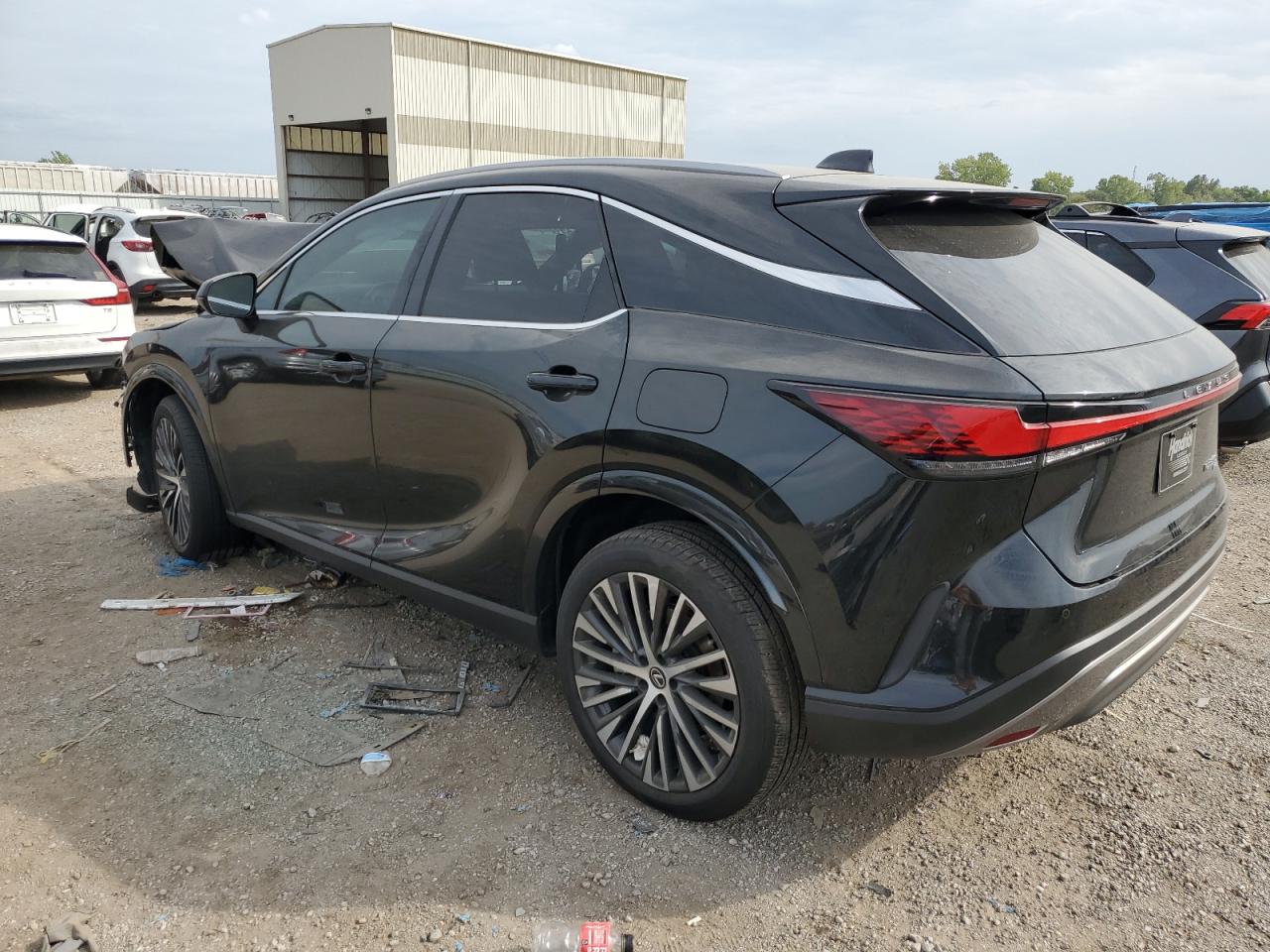 2023 Lexus Rx350 VIN 2T2BBMCA0PC005046 photo 2