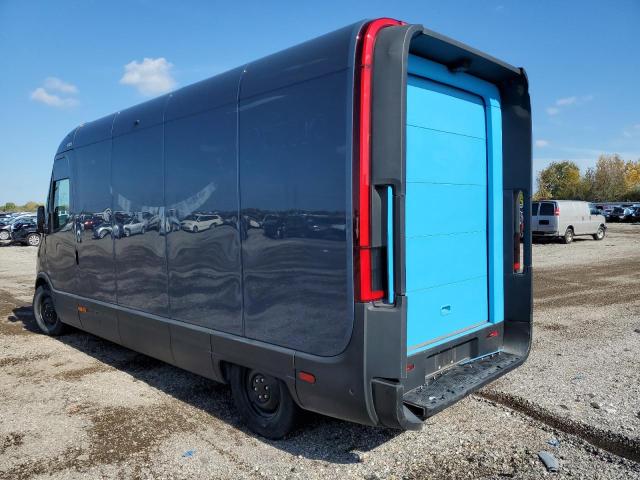 2022 RIVIAN Edv VIN 7FCEHDB71NN000268 photo 3