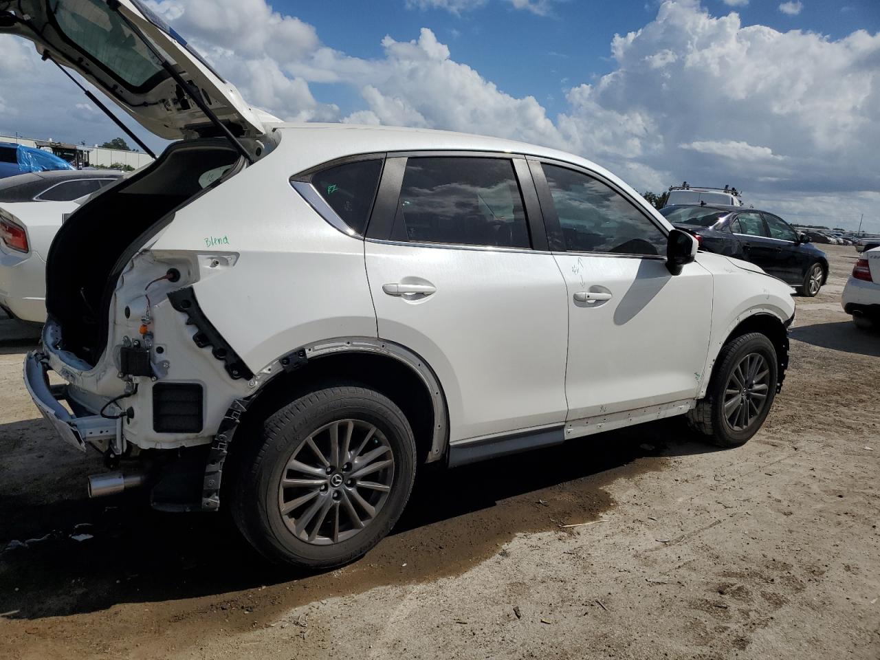 2019 MAZDA Cx-5 VIN JM3KFACM8K1680097 photo 3