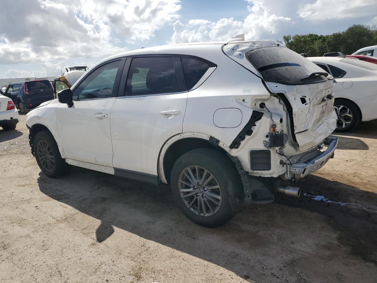 2019 MAZDA Cx-5 VIN JM3KFACM8K1680097 photo 2