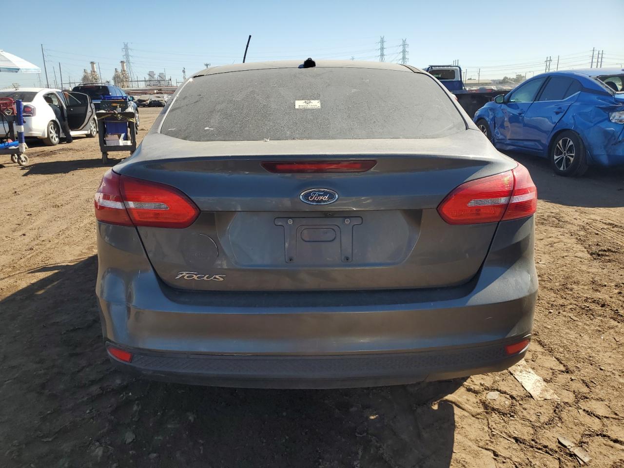 2017 FORD Focus VIN 1FADP3E21HL348379 photo 6
