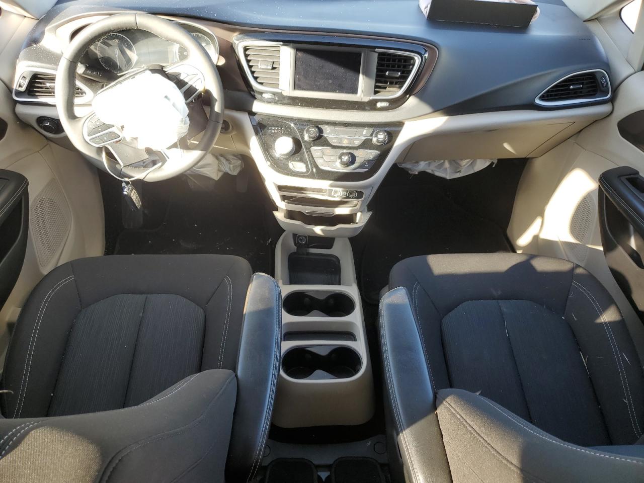 2022 CHRYSLER Minivan VIN 2C4RC1CG1NR104359 photo 8