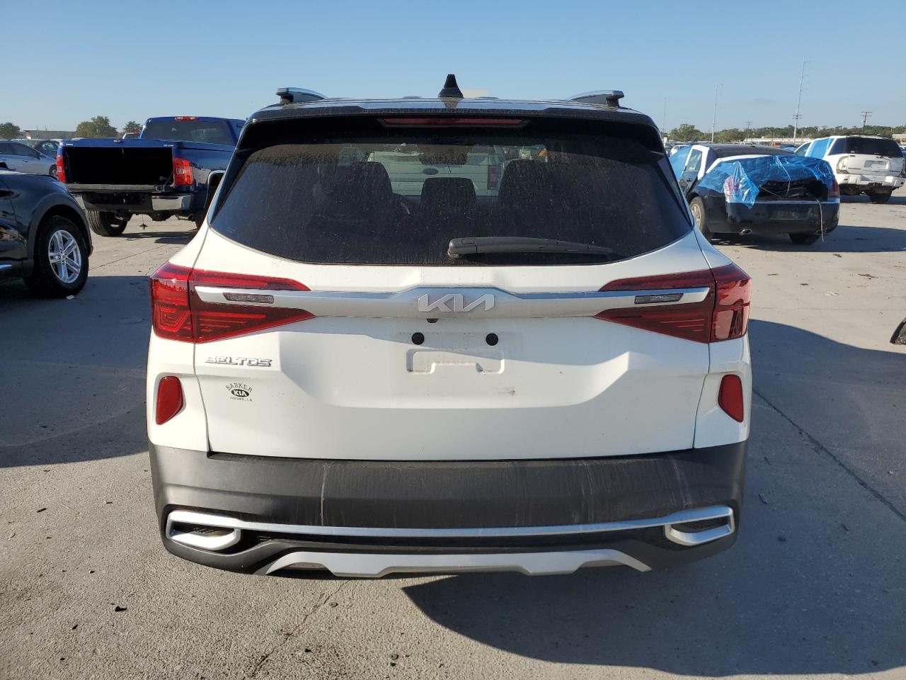 2023 KIA Seltos VIN KNDEU2AA5P7359830 photo 6