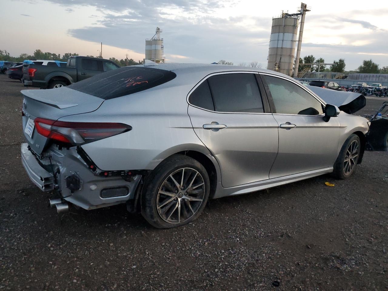 2022 TOYOTA Camry VIN 4T1S11AK2NU686405 photo 3