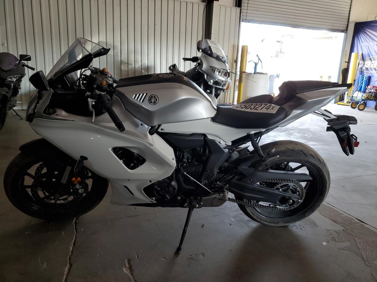 2024 Yamaha Yzfr7 VIN JYARM38E3RA012627 photo 3