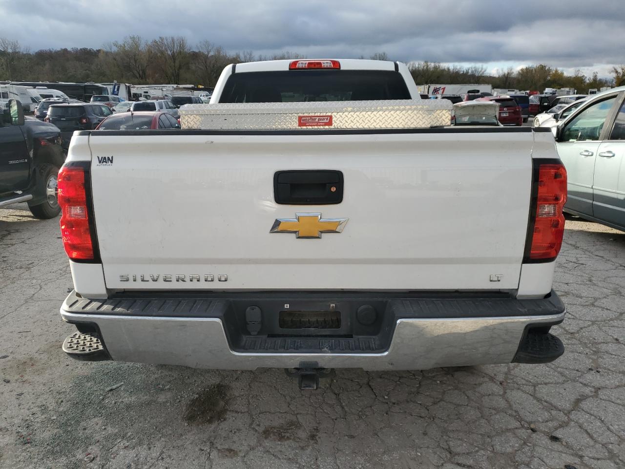 2016 Chevrolet All models VIN 1GCVKREH6GZ293914 photo 6