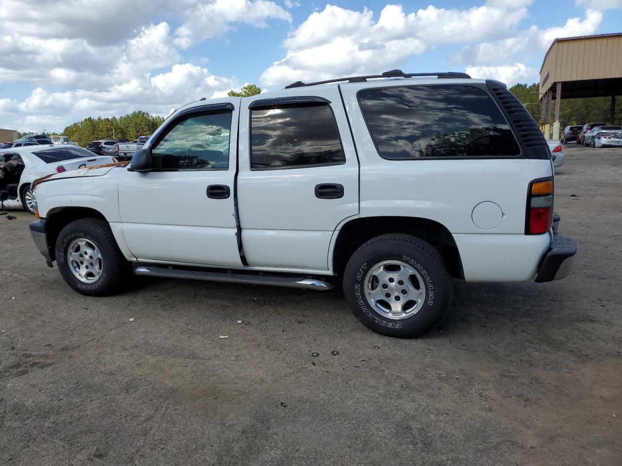 2006 CHEV Tahoe VIN 1GNEC13T36J100175 photo 2