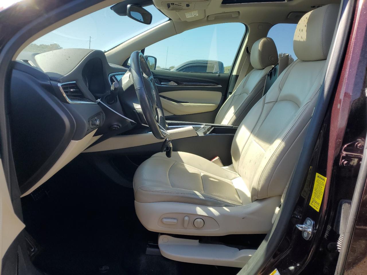 2018 Buick Enclave VIN 5GAERCKW5JJ153162 photo 7