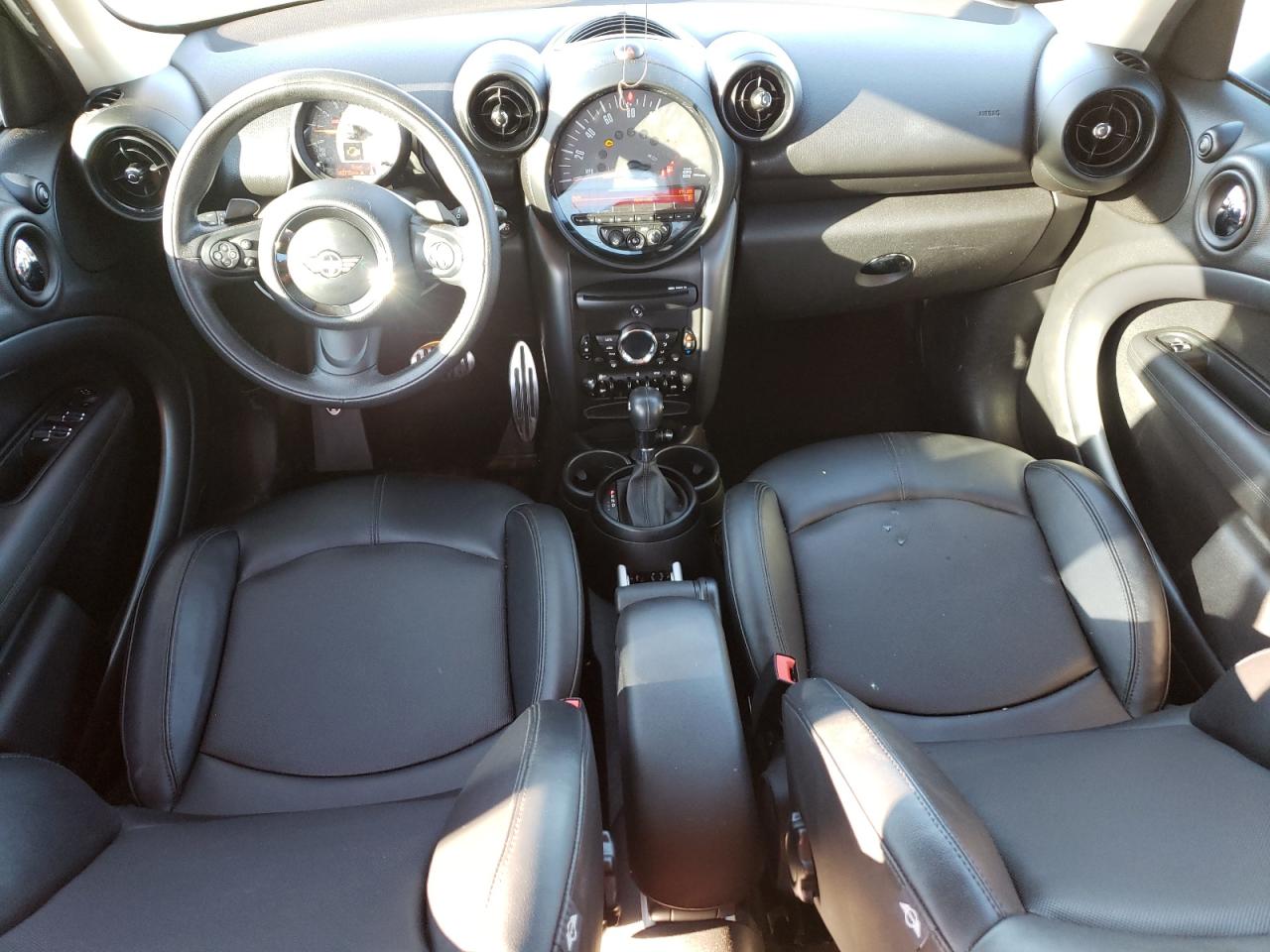 2015 Mini Cooper VIN WMWZC5C57FWP46984 photo 8