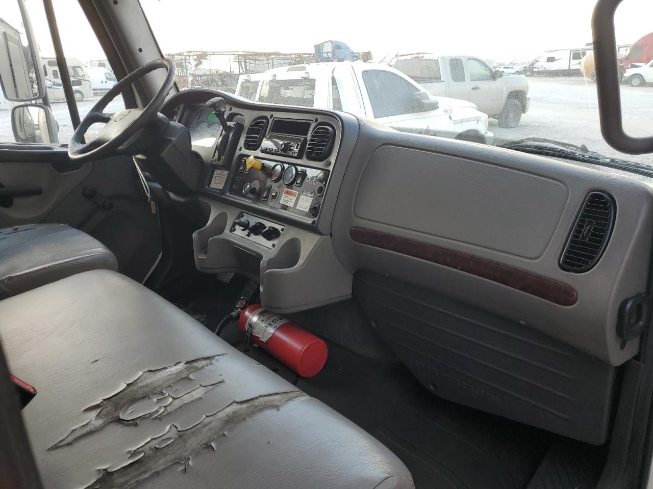 2019 FREIGHTLINER All other VIN 3ALACWFC7KDKB8642 photo 5