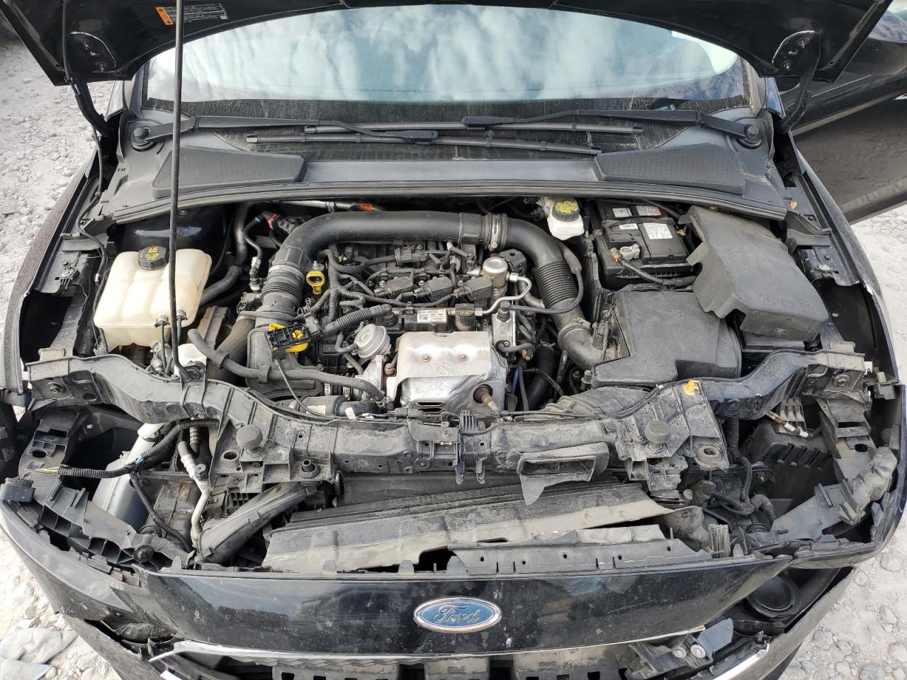2018 Ford Focus VIN 1FADP3FE0JL229964 photo 11
