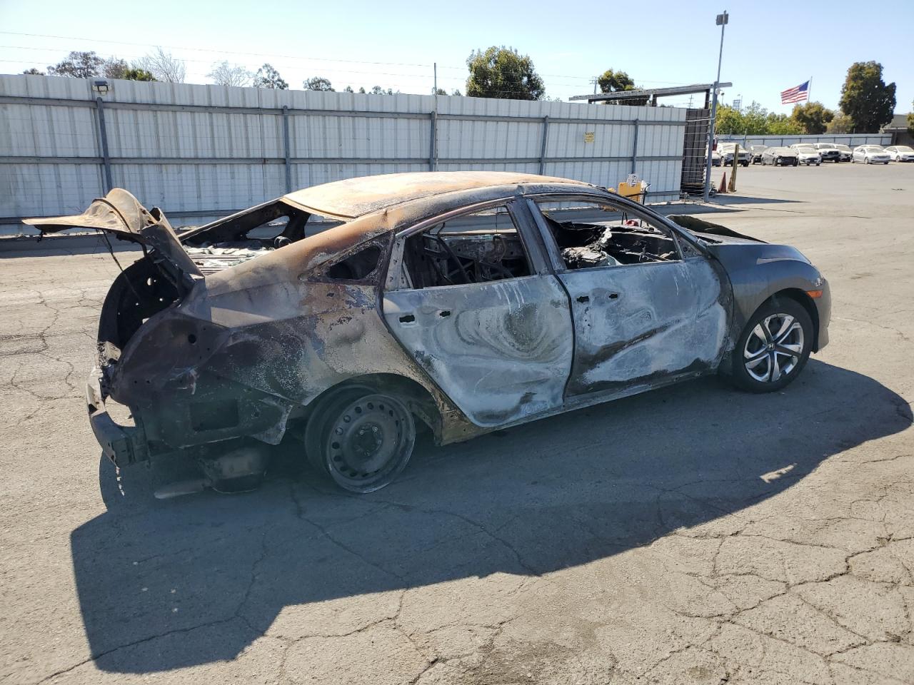2018 HONDA Civic lx VIN 2HGFC2F51JH541914 photo 3