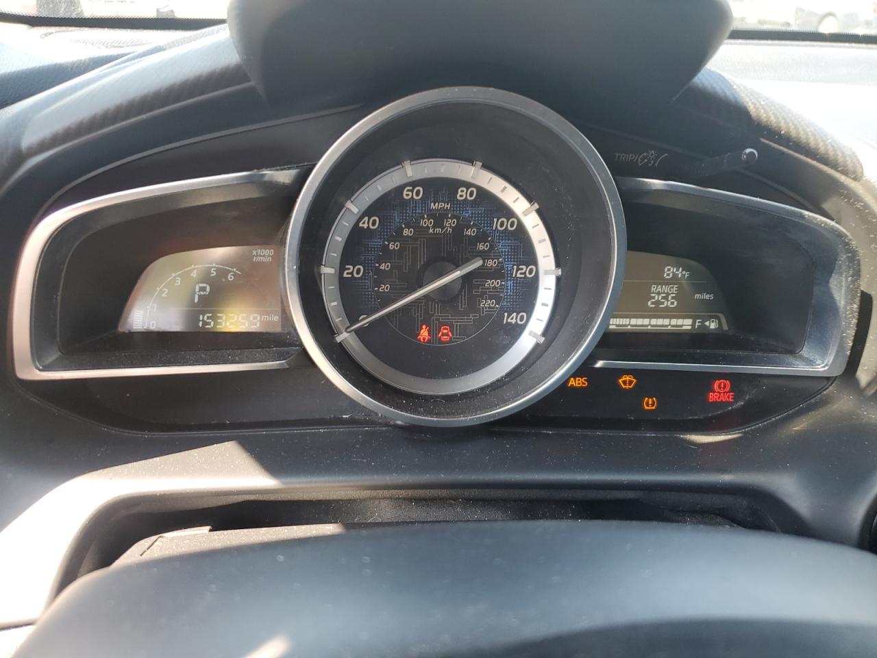 2018 Toyota Yaris VIN 3MYDLBYV9JY307325 photo 9