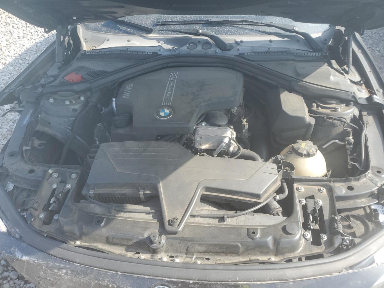 2016 BMW 3 series VIN WBA8E1G59GNT99481 photo 11