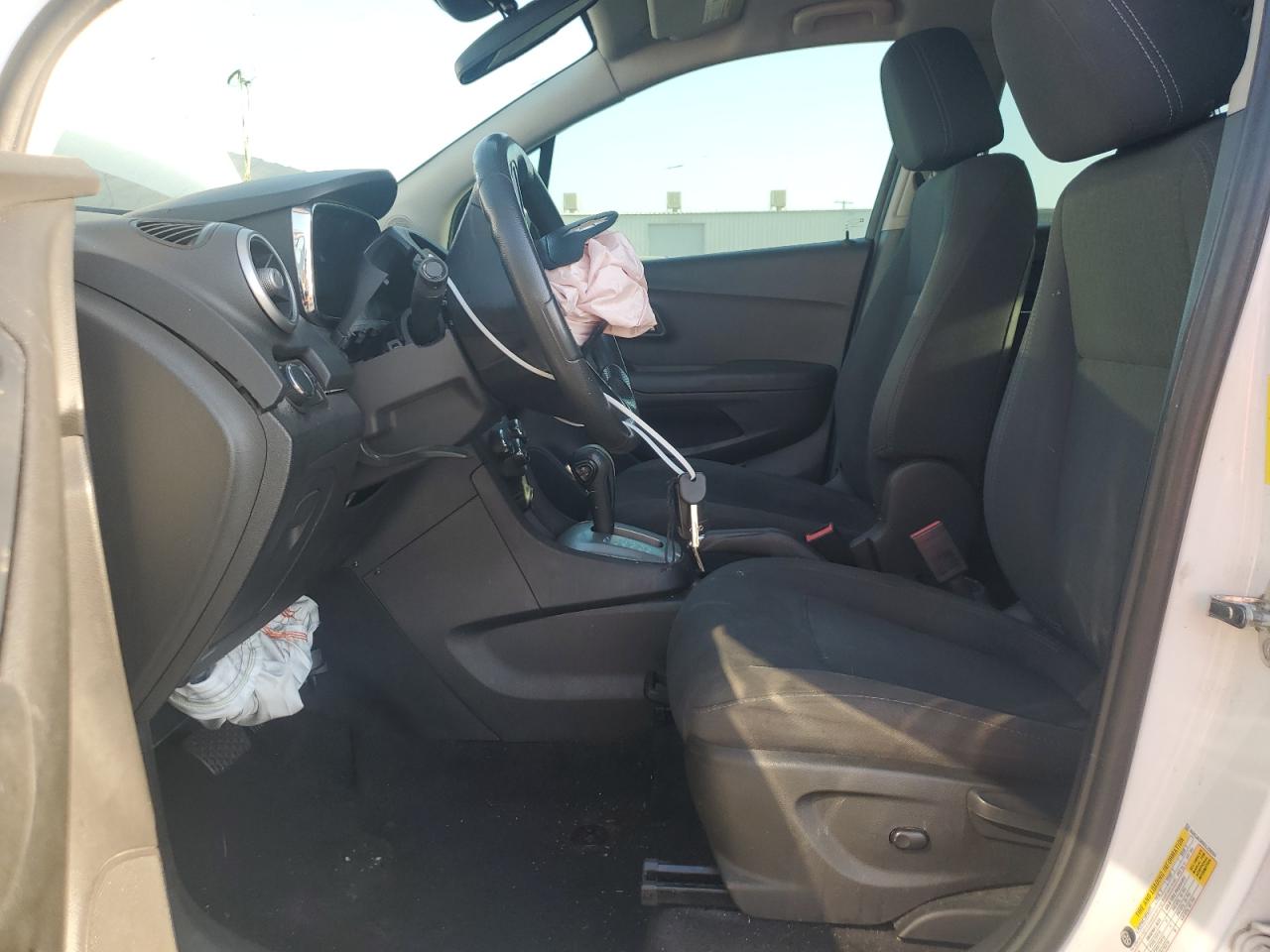2016 Chevrolet Trax VIN 3GNCJKSB9GL228264 photo 7