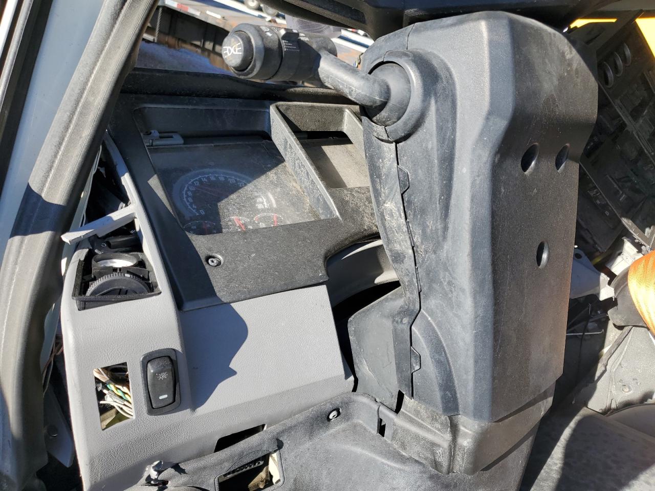 2024 MACK All models VIN 1M2GR2GC3RM039571 photo 8