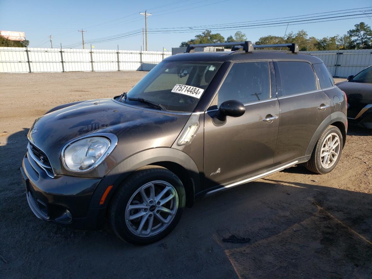 2015 Mini Cooper VIN WMWZC5C57FWP46984 photo 1