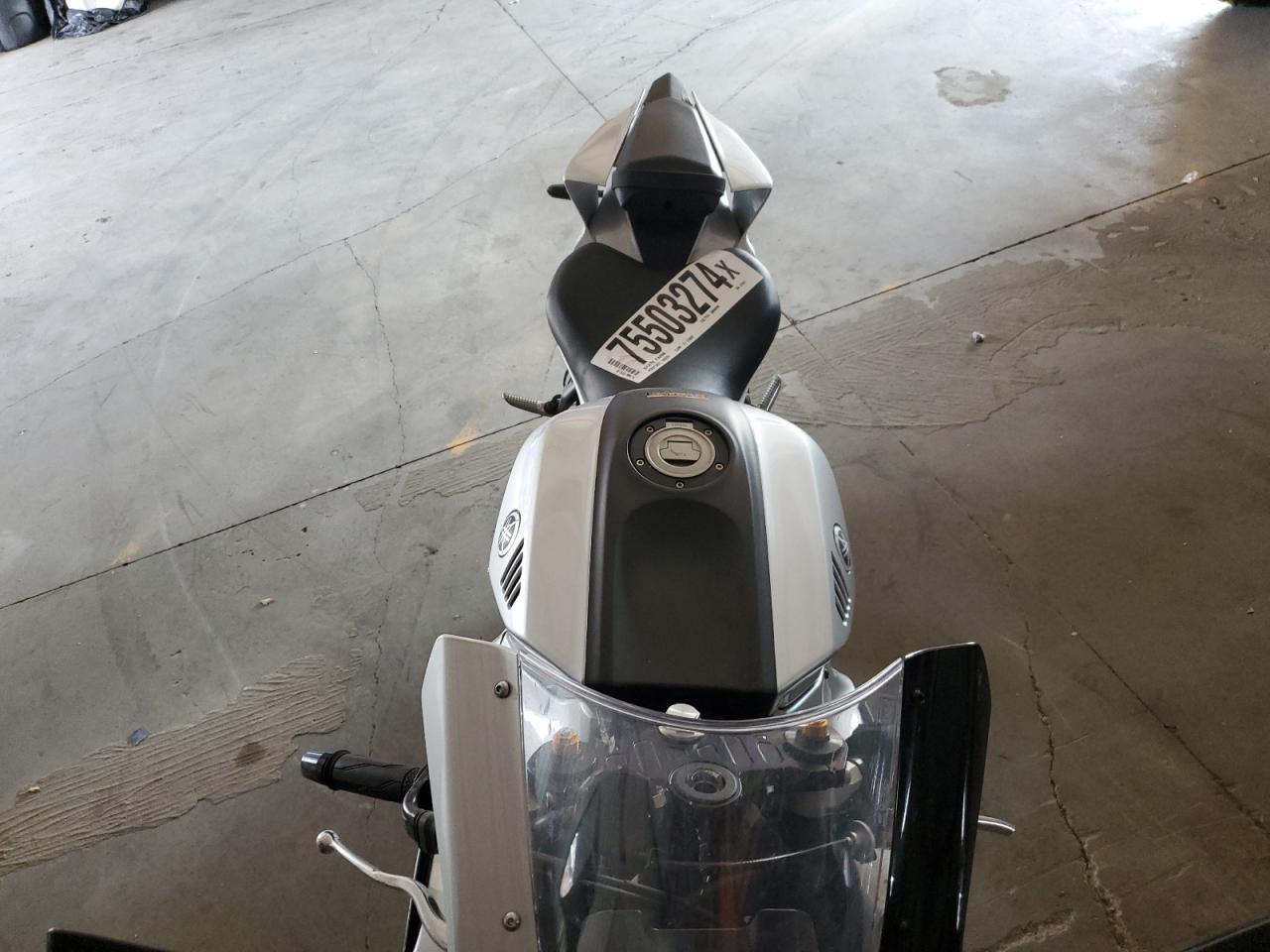 2024 Yamaha Yzfr7 VIN JYARM38E3RA012627 photo 5