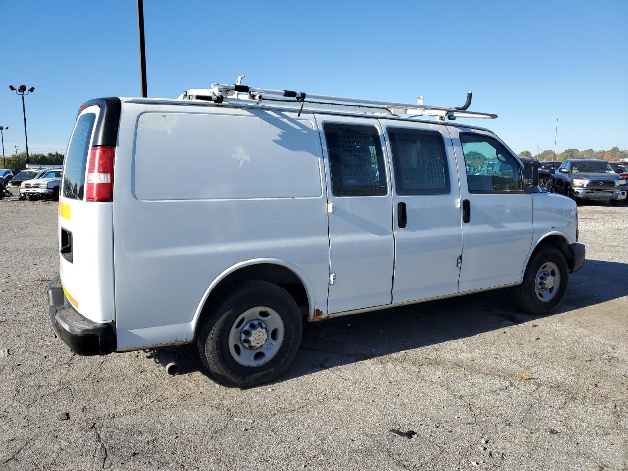 2013 CHEV Express VIN 1GCWGFCB1D1902193 photo 3
